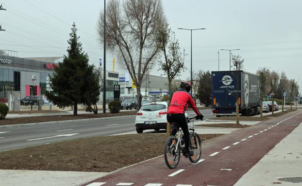 Las obras han incorporado un nuevo tramo de carril-bici