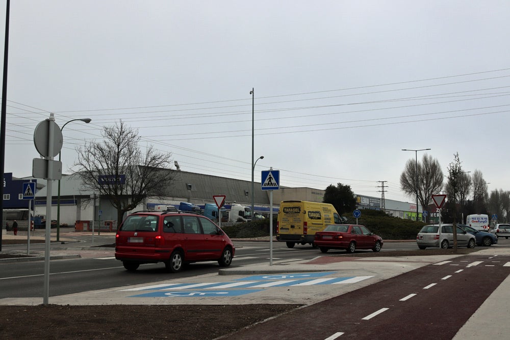 Fotos: Concluye la tercera fase de remodelación de la calle Alcalde Martín Cobos