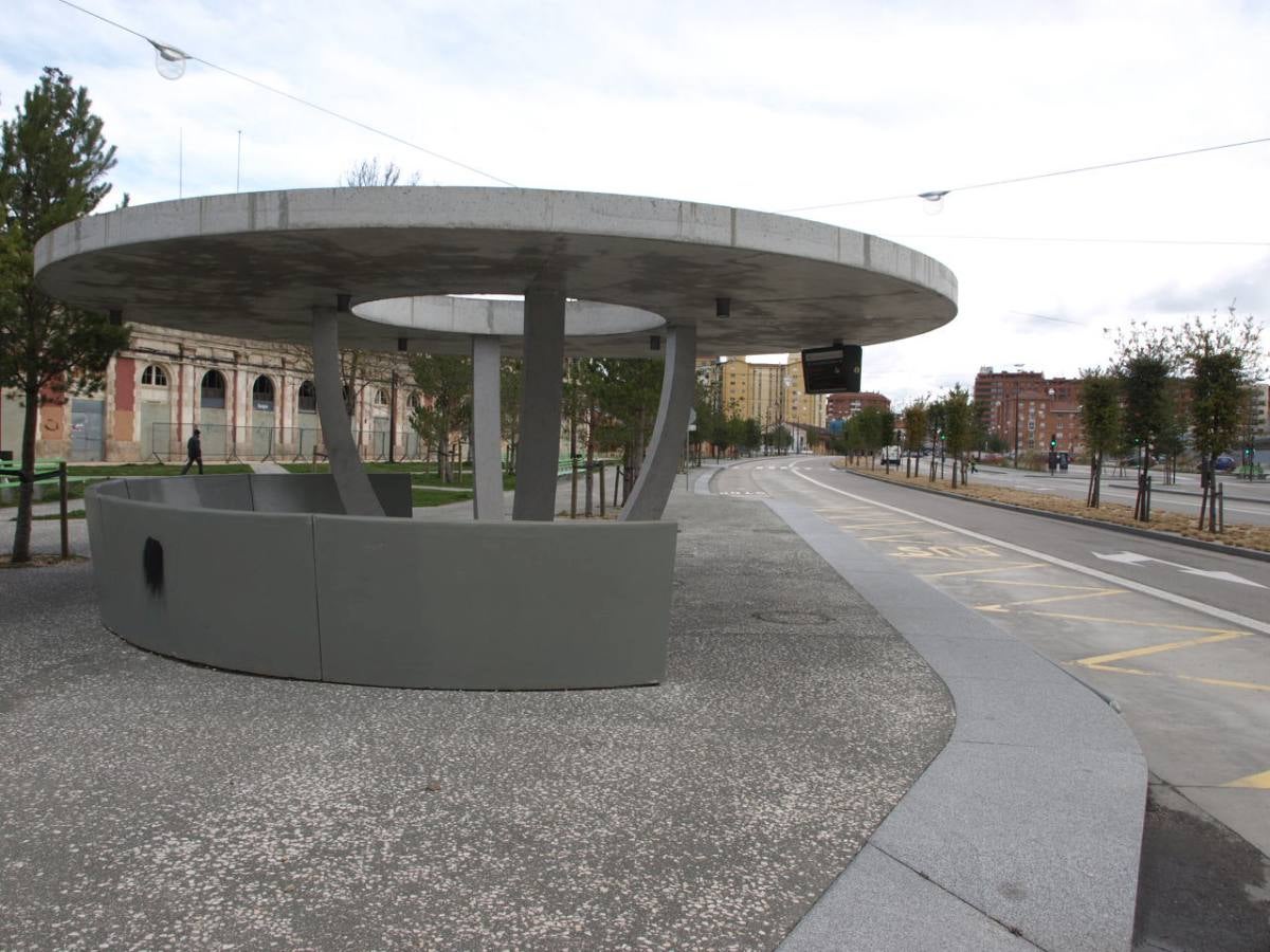 La retirada de las vías derivó en una de las mayores operaciones urbanísticas afrontadas por la ciudad en toda su historia, creando el Bulevar Ferroviario.