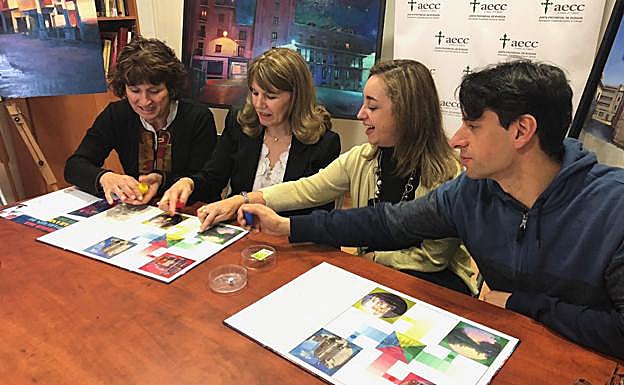 Presentación del parchís solidario. 