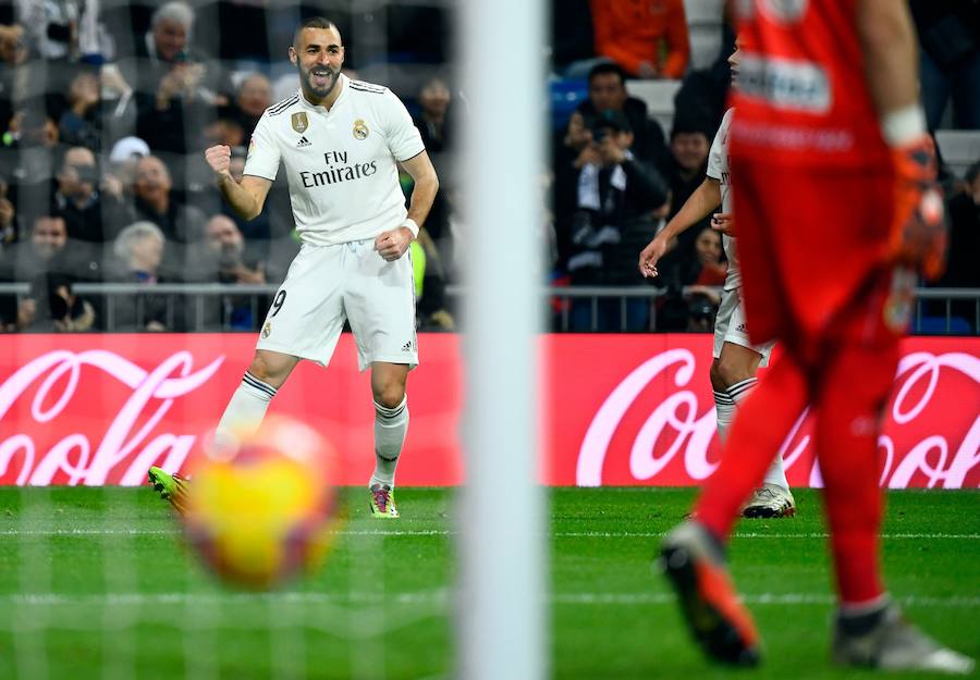 Las mejores imágenes del partido entre el Real MAdrid y el Rayo Vallecano, correspondiente a la 16ª jornada de Liga. 