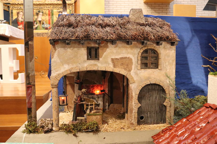 Fotos: El belen de la Iglesia San Martín de Porres, en imágenes