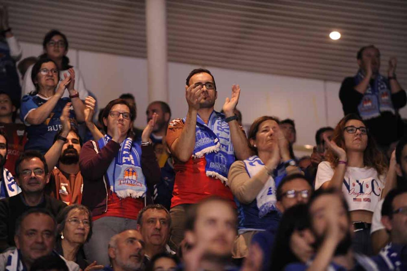 Fotos: Si estuviste en Fuenlabrada apoyando al San Pablo búscate