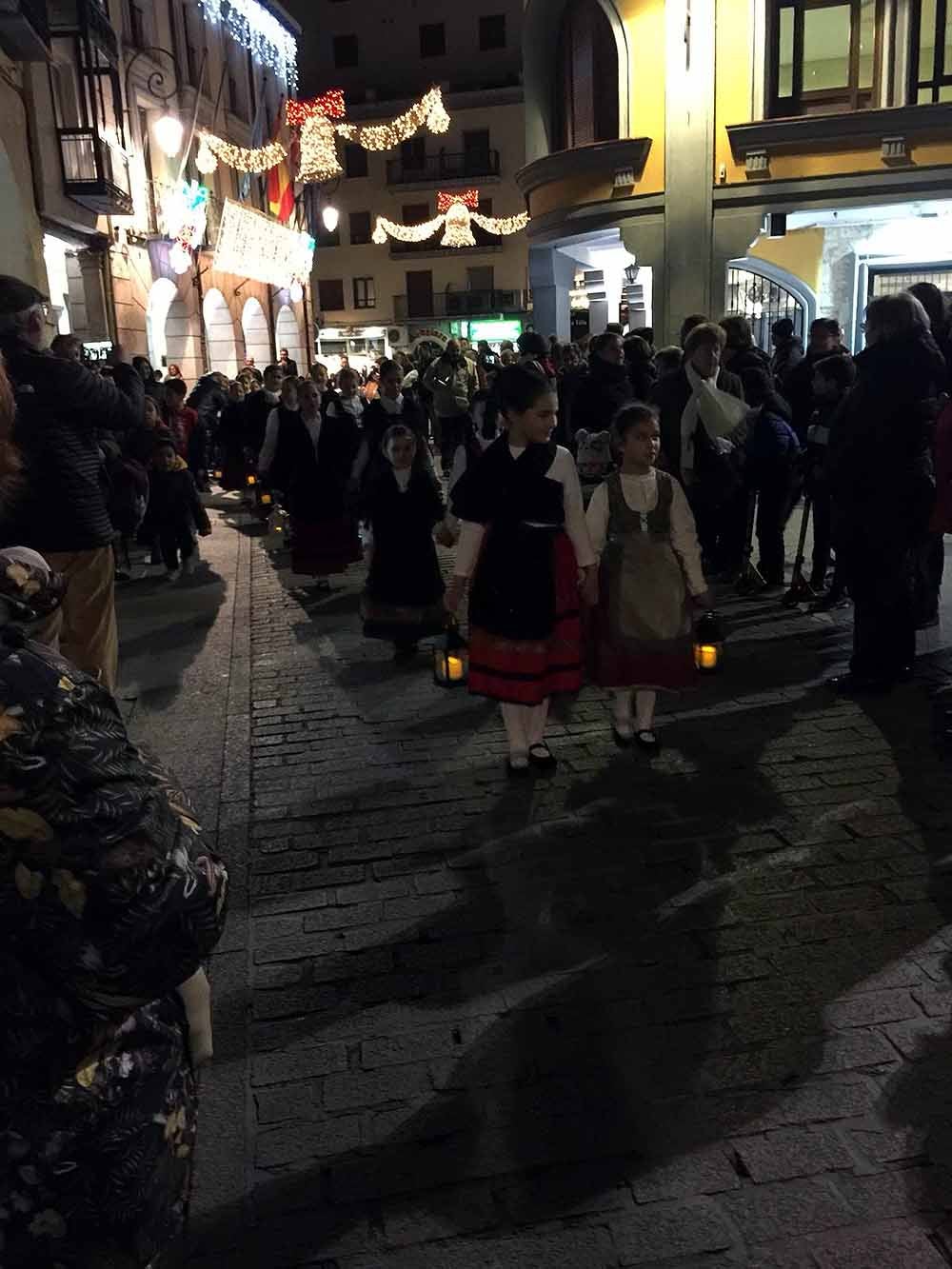 El espectáculo 'Fantasía de luz' inauguró la programación navideña de Aranda de Duero