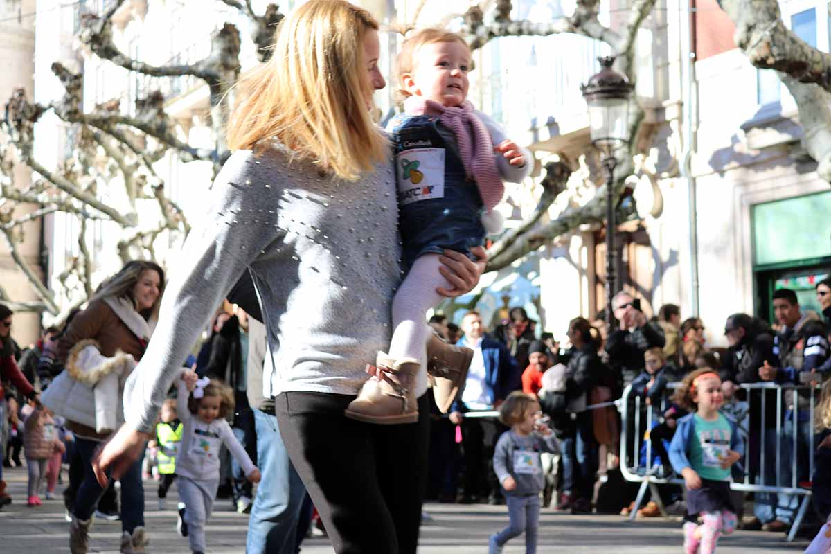 Cientos de niños han participado en la última mañana del año en la XXIX San Silvestre Cidiana