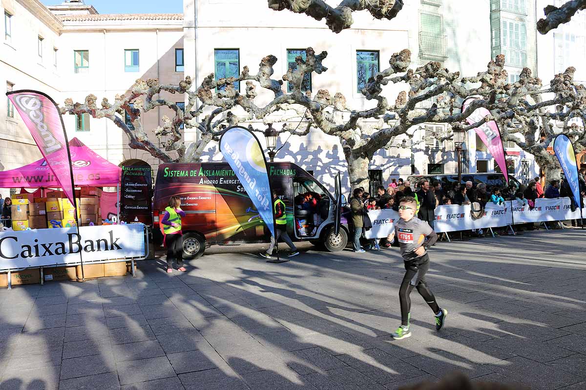 Cientos de niños han participado en la última mañana del año en la XXIX San Silvestre Cidiana