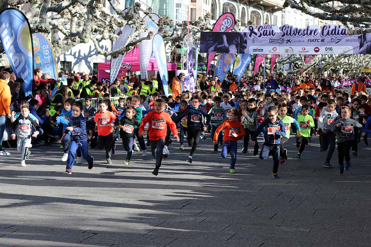 Cientos de niños han participado en la última mañana del año en la XXIX San Silvestre Cidiana