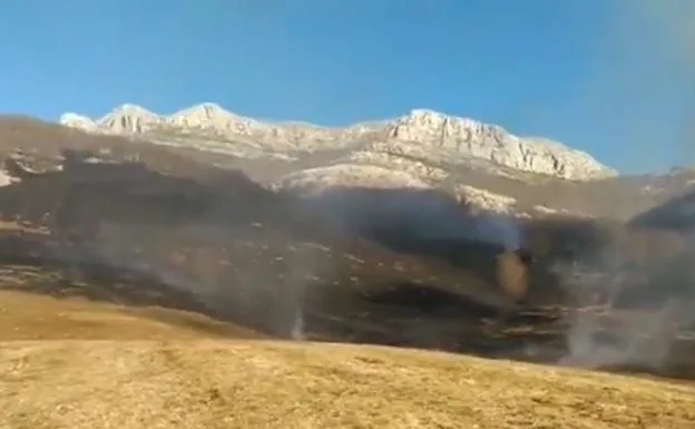 Imagen del incendio de Lunada