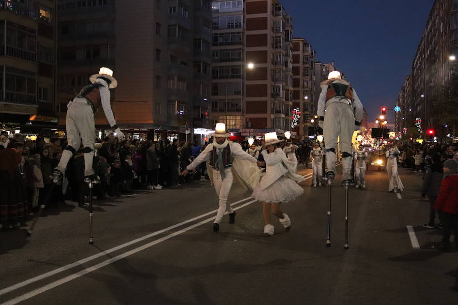 Fotos: La Cabalgata de Reyes de Burgos, en imágenes