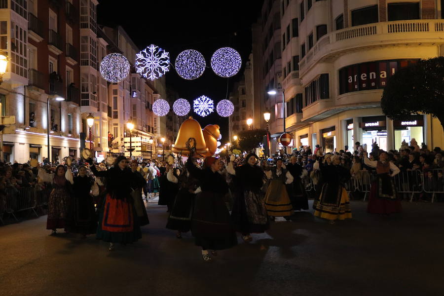 Fotos: La Cabalgata de Reyes de Burgos, en imágenes