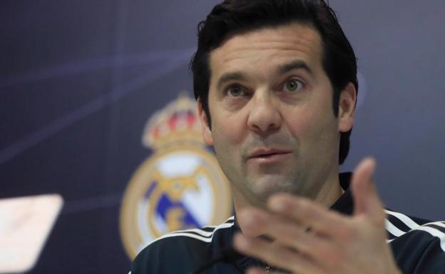 Santiago Solari, en conferencia de prensa en Valdebebas. 