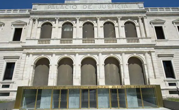 Condenado en Burgos a casi 9 años por abusar sexualmente de su mujer y maltratarla a ella y a su hijo discapacitado