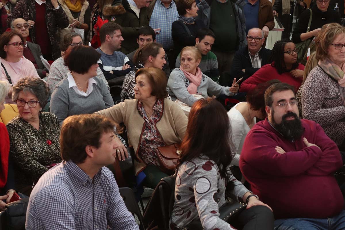 Alrededor de un millar de personas han acudido al Fórum Evolución para acompañar a Luis Tudanca en su presentación oficial como candidato a la Presidencia de la Junta de Castilla y León.