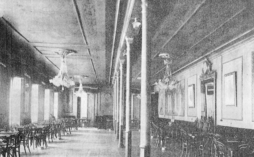 Salón principal del Círculo Liberal donde Unamuno impartió su conferencia en enero de 1909.