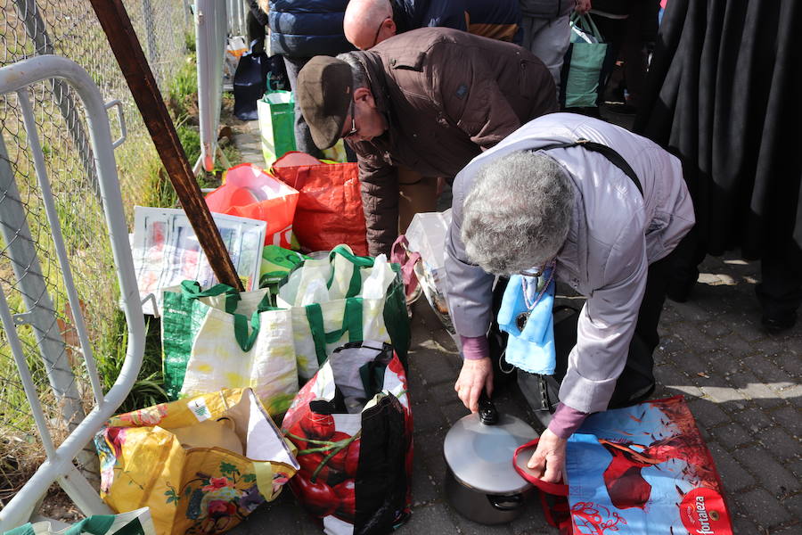 Fotos: ¿Has ido a recoger titos este año? Búscate en estas fotografías