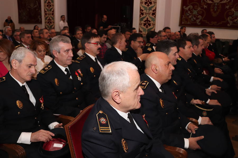 Fotos: La Policía Local de Burgos celebra la fiesta de su patrón, San Sebastián