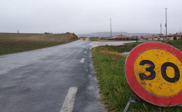 Imagen de una de las carreteras afectadas por las inundaciones