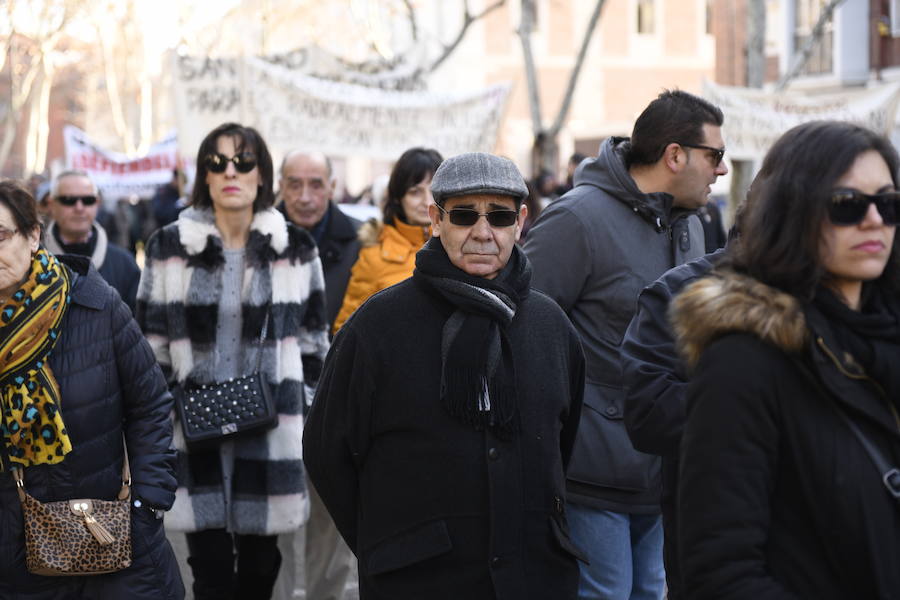 Fotos: Manifestación en Valladolid en defensa de la sanidad pública de Castilla y León