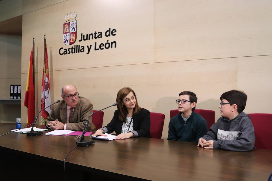 Fotos: Las Cooperativas escolares de Planea Emprededores ya ha registrado sus estatutos