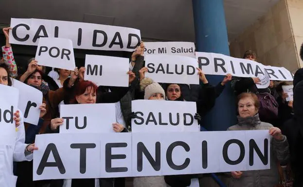 Una de las protestas en el Centro de Salud de Los Cubos. 