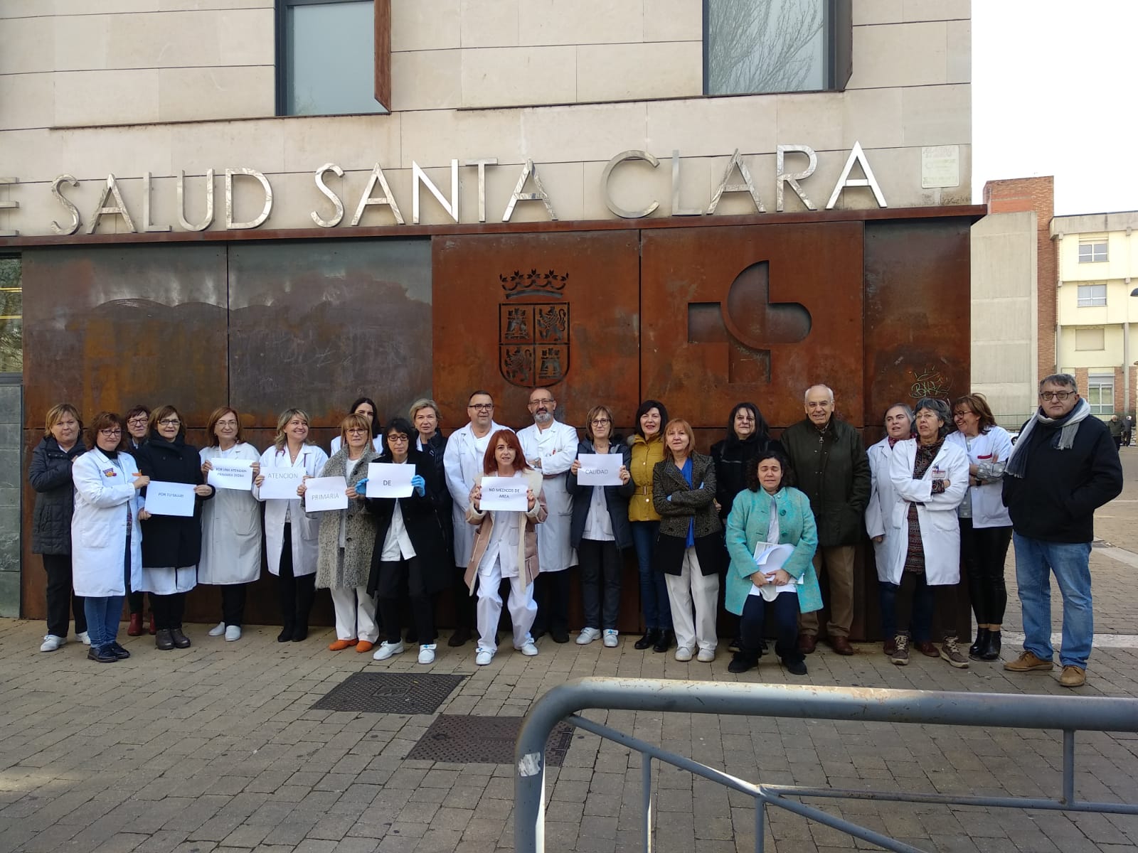 Los médicos de Burgos han iniciado jornadas de protesta con concentraciones en los centros de salud de la capital y la provincia