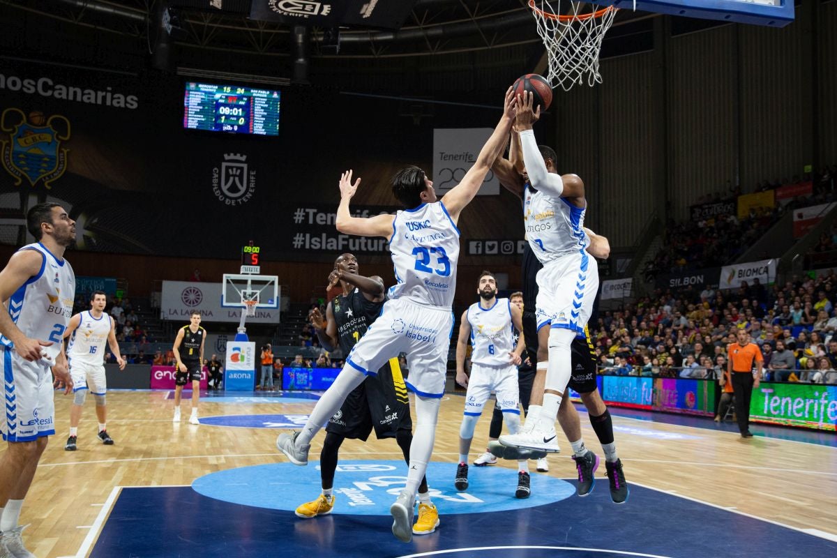 El San Pablo Burgos consigue una victoria balsámica en la pista del Iberostar tenerife. 