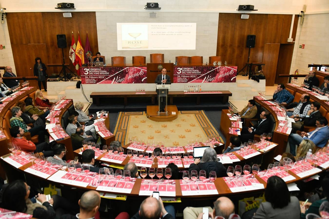 Fotos: Tercer Congreso Internacional del Vino Rosado en Fuensaldaña