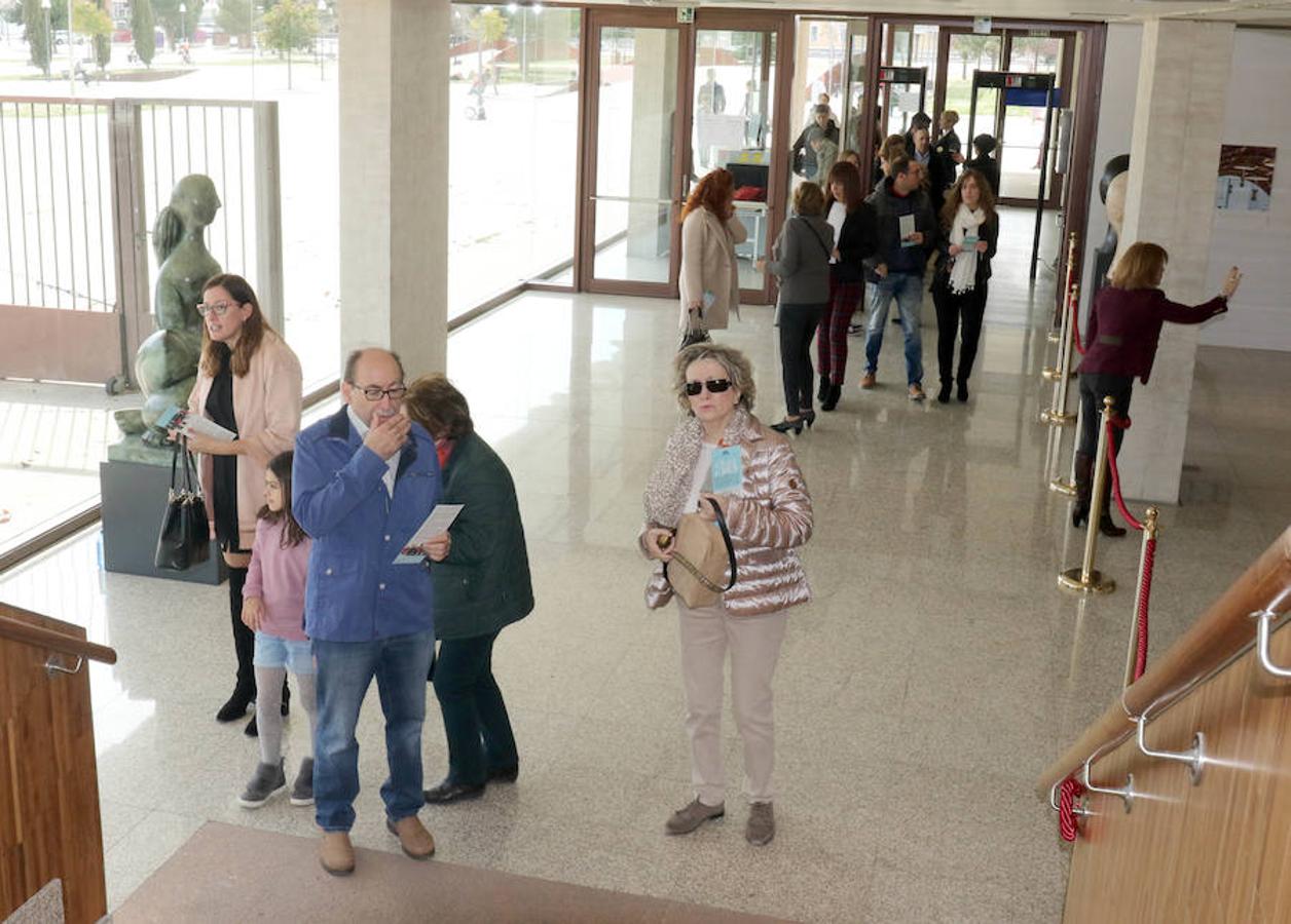 Fotos: Jornada de puertas abiertas en las Cortes de Castilla y León