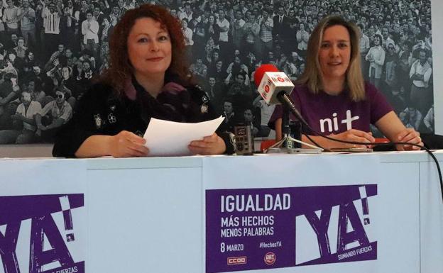 Mari Carmen Noceda (i), responsable de Mujer y Políticas de Igualdad de CCOO y Olga Ortega, responsable del sector de Limpieza y Seguridad de UGT. 