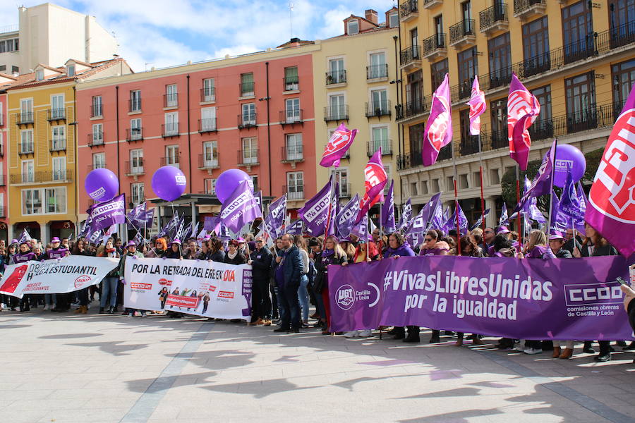 Las reivindicaciones del 8 de Marzo han movilizado, conjuntamente, a estudiantes y trabajadoras contra la discriminación laboral de las mujeres y el techo de cristal