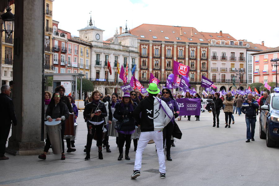 Las reivindicaciones del 8 de Marzo han movilizado, conjuntamente, a estudiantes y trabajadoras contra la discriminación laboral de las mujeres y el techo de cristal