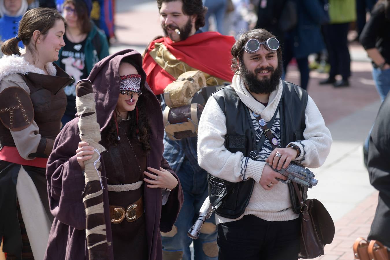 Fotos: Gran desfile Cosplay en Valladolid con motivo del XIII Salón del cómic y del manga de Castilla y León