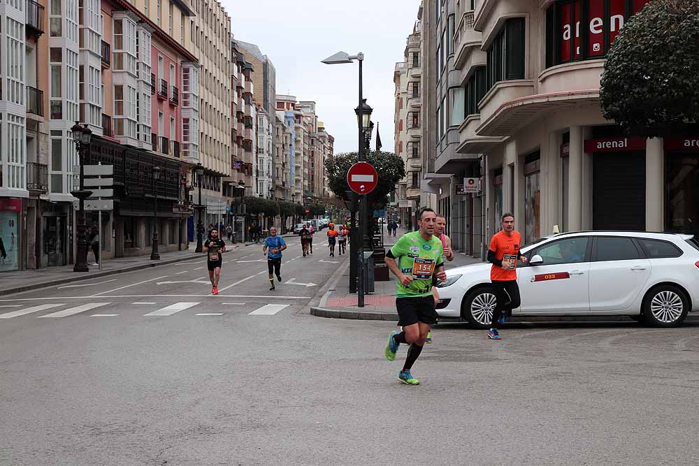 Alrededor de 700 burgaleses se suman a la primera carrera solidaria TDAH Bricomart Burgos, a beneficio de la Asociación Burgalesa de Afectados por el Déficit de Atención con o sin hiperactividad de Burgos