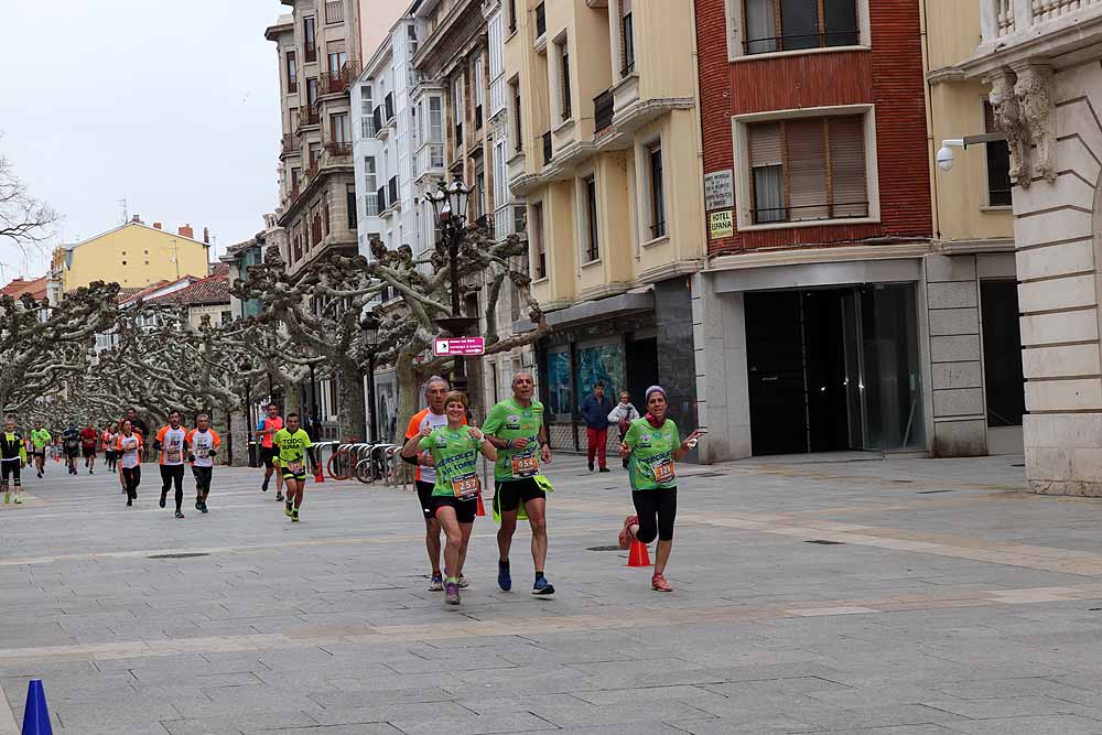 Alrededor de 700 burgaleses se suman a la primera carrera solidaria TDAH Bricomart Burgos, a beneficio de la Asociación Burgalesa de Afectados por el Déficit de Atención con o sin hiperactividad de Burgos