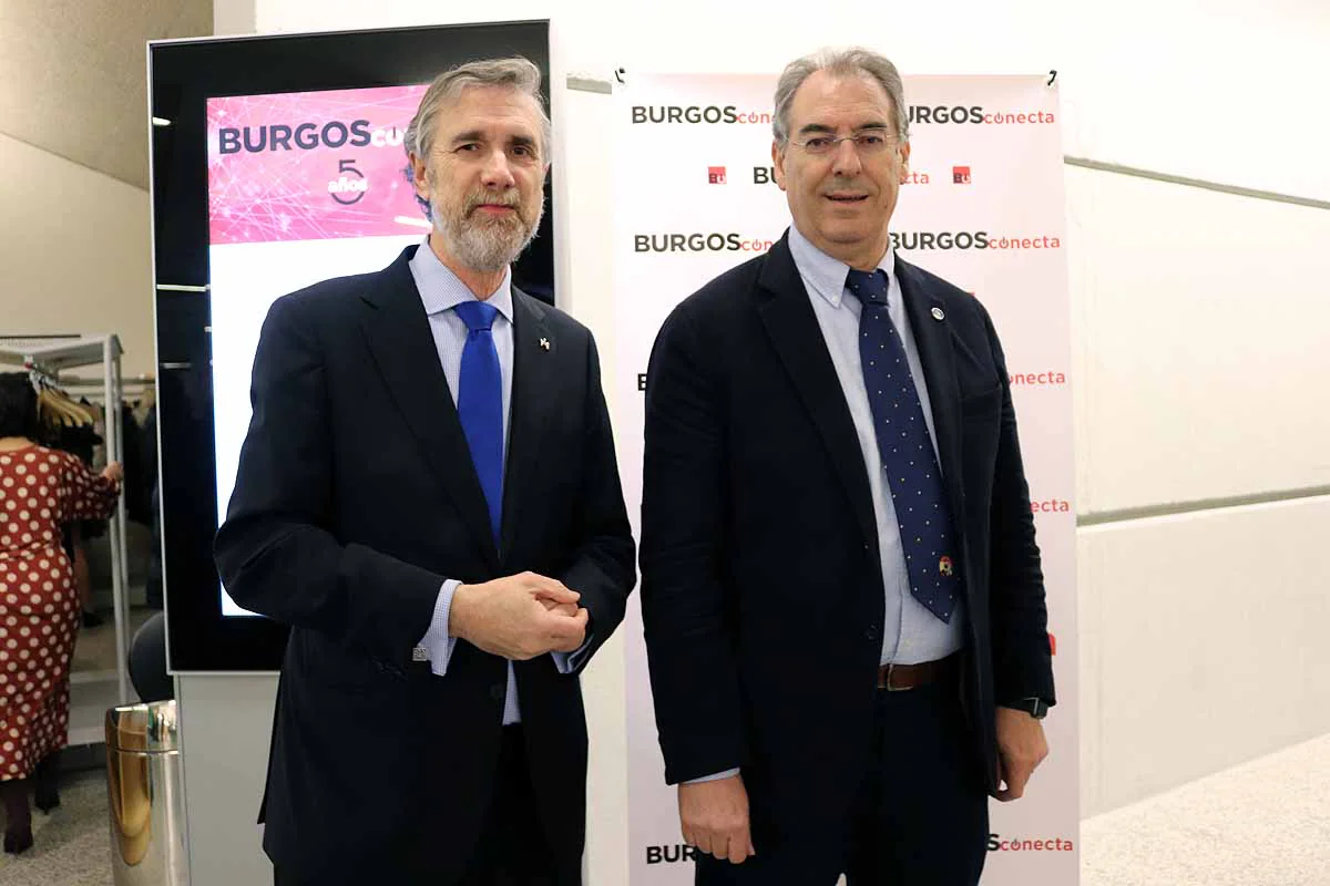 Manuel Pérez Mateos, rector de la Universidad de Burgos, y Miguel Ángel Benavente, presidente de la Confederación de Asociaciones Empresariales de Burgos (FAE). 