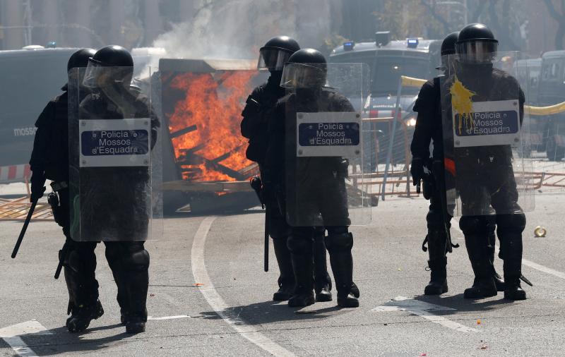 Fotos: Vox en Barcelona: Incidentes y varios detenidos independentistas