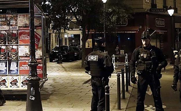 Detenidos dos sospechosos de planear un ataque terrorista contra un colegio en Francia