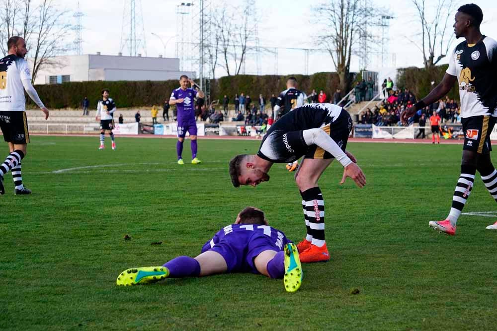 Fotos: Los mejores momentos del Unionistas CF - Burgos CF