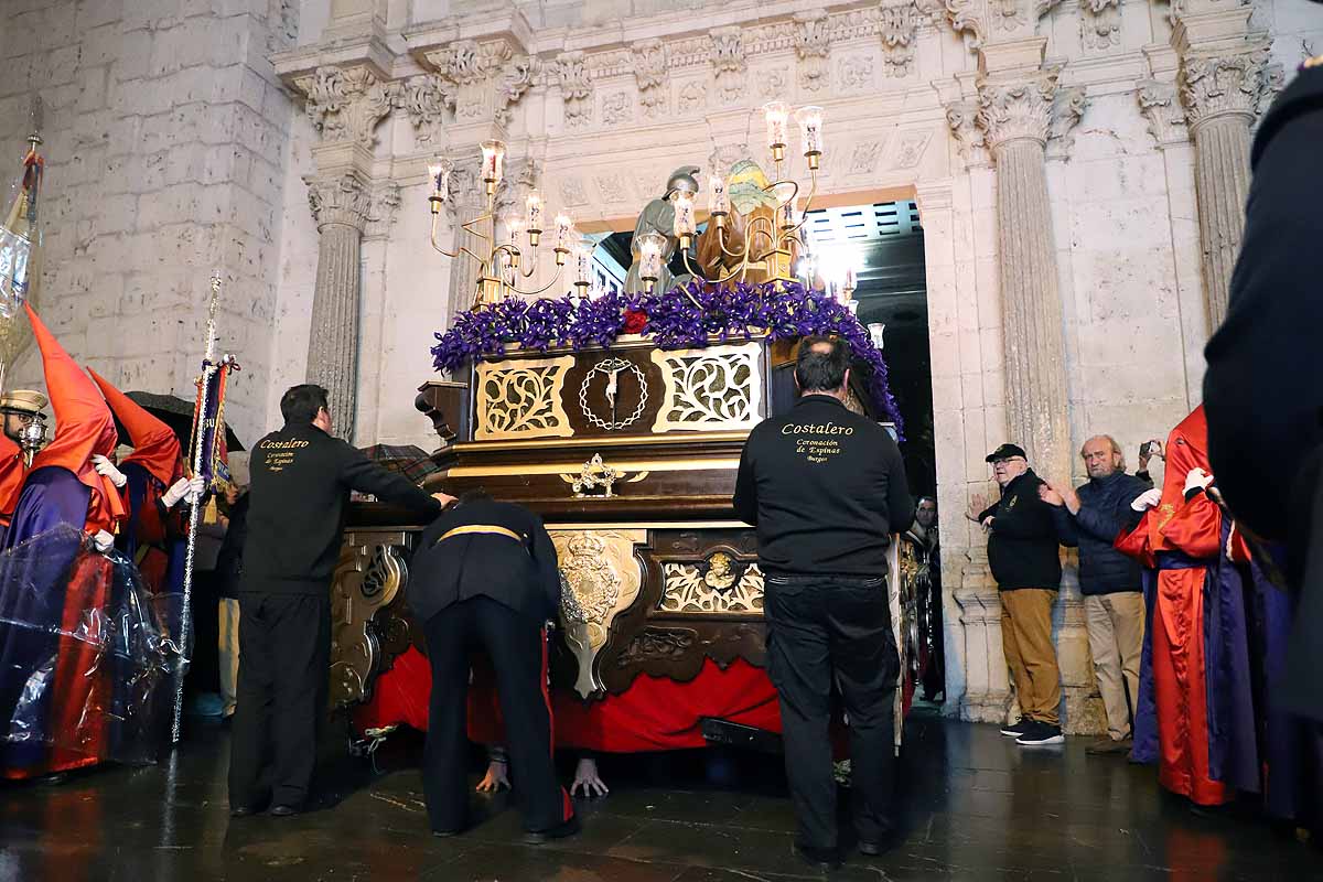 Fotos: Procesión de la virgen del Amor Hermoso y el Misterio de la Coronación de Espinas