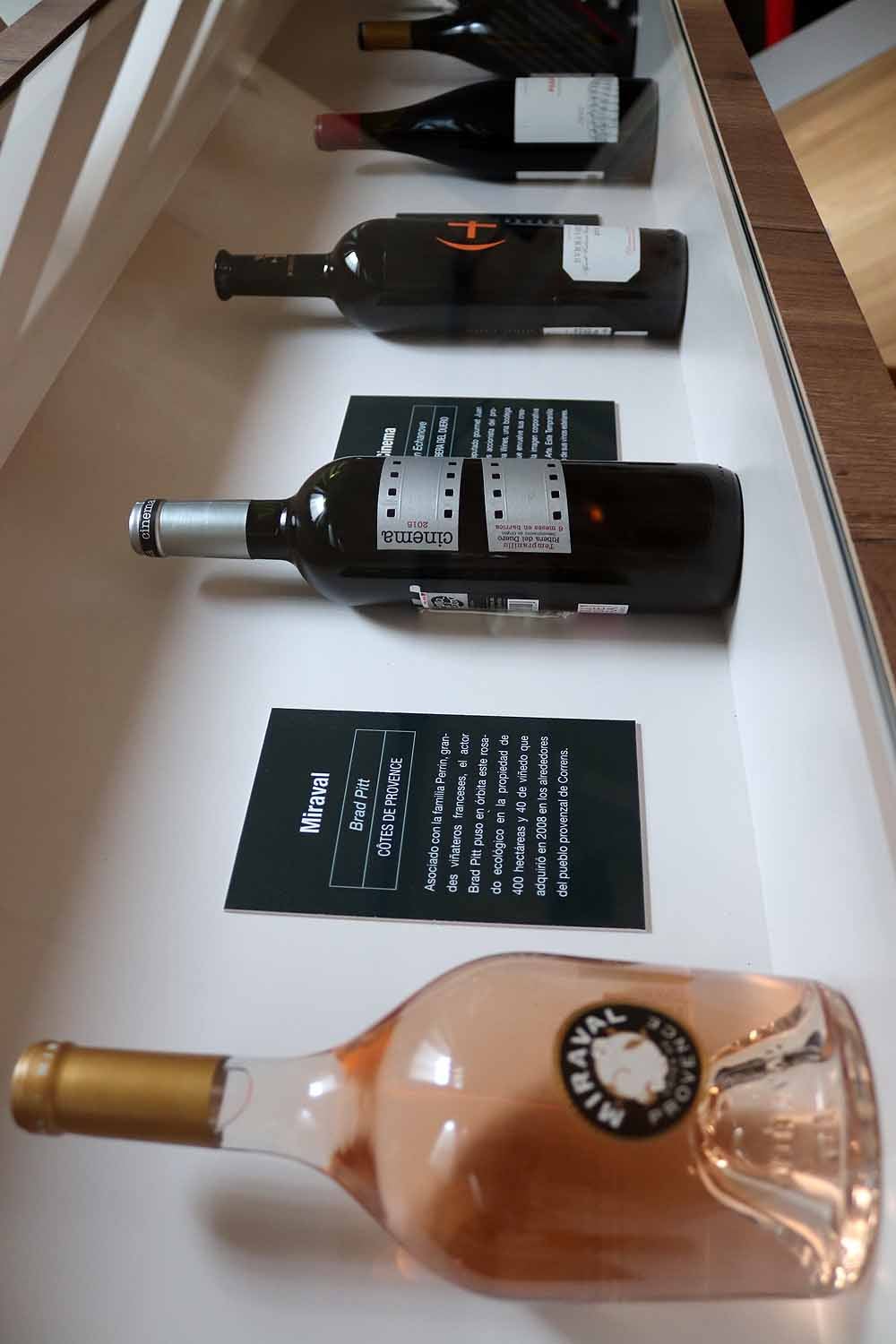 El Centro de Recepción de Turistas de Burgos inaugura esta Semana Santa dos espacios expositivos dedicados al mundo del vino y a l arte de las vidrieras, con Burgos como protagonista