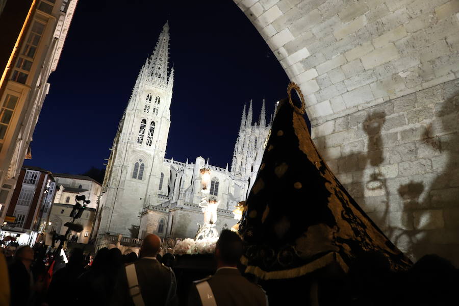 Fotos: La procesión de Nuestra Señora de la Soledad, en imágenes