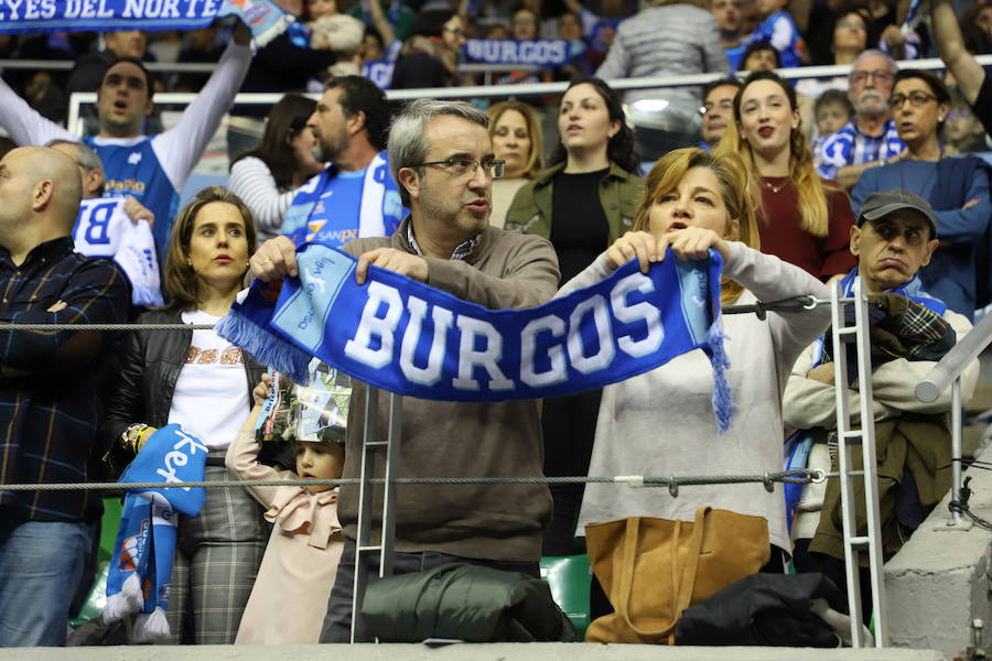 Fotos: La afición burgalesa ha disfrutado con la victoria del San Pablo en el Coliseum