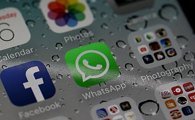 Aplicación de Whatsapp en un Smartphone.