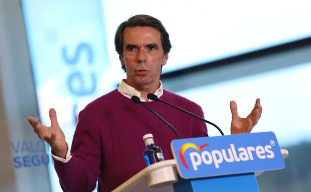 José María Aznar ha apelado en Burgos a la unidad del voto de la derecha.