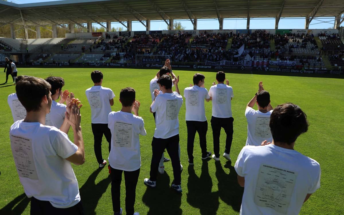 Una selección de las mejores imágenes del Burgos CF - real Valladolid B.