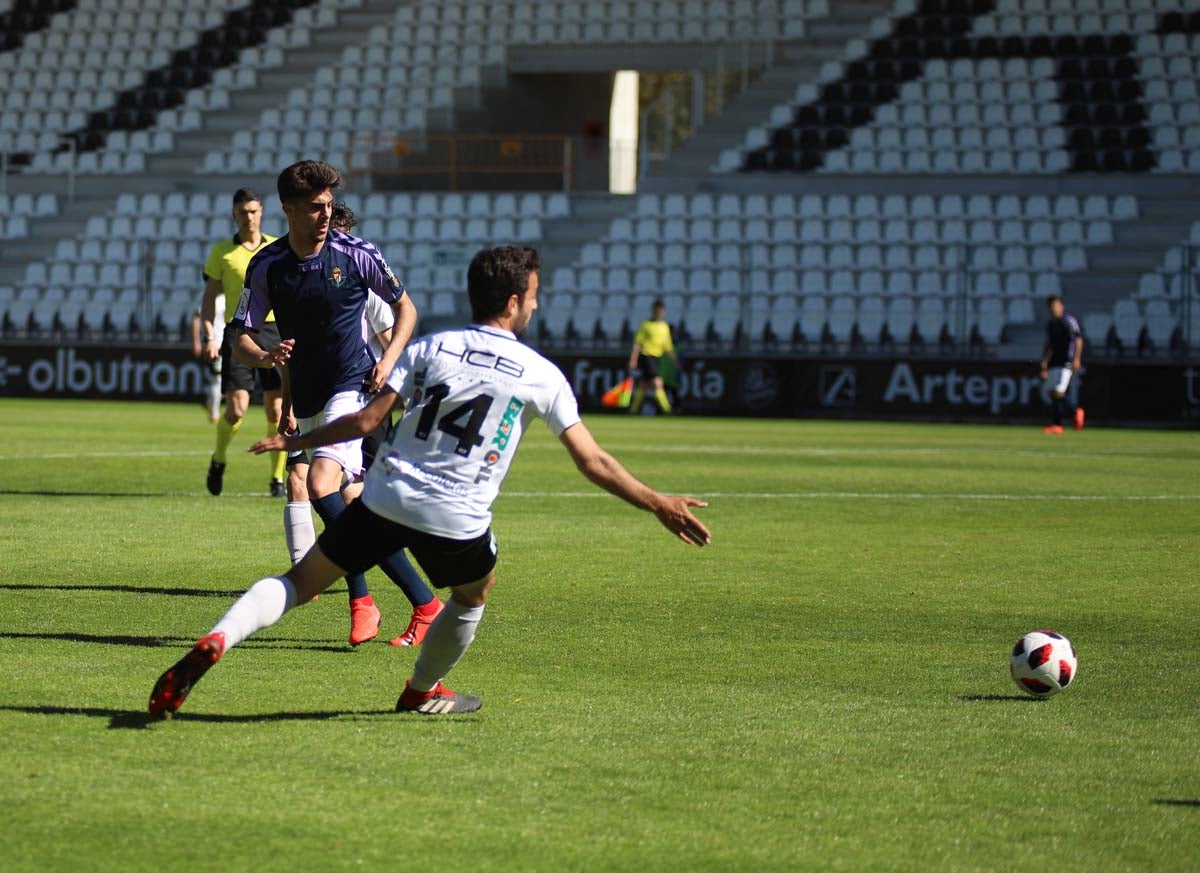 Una selección de las mejores imágenes del Burgos CF - real Valladolid B.