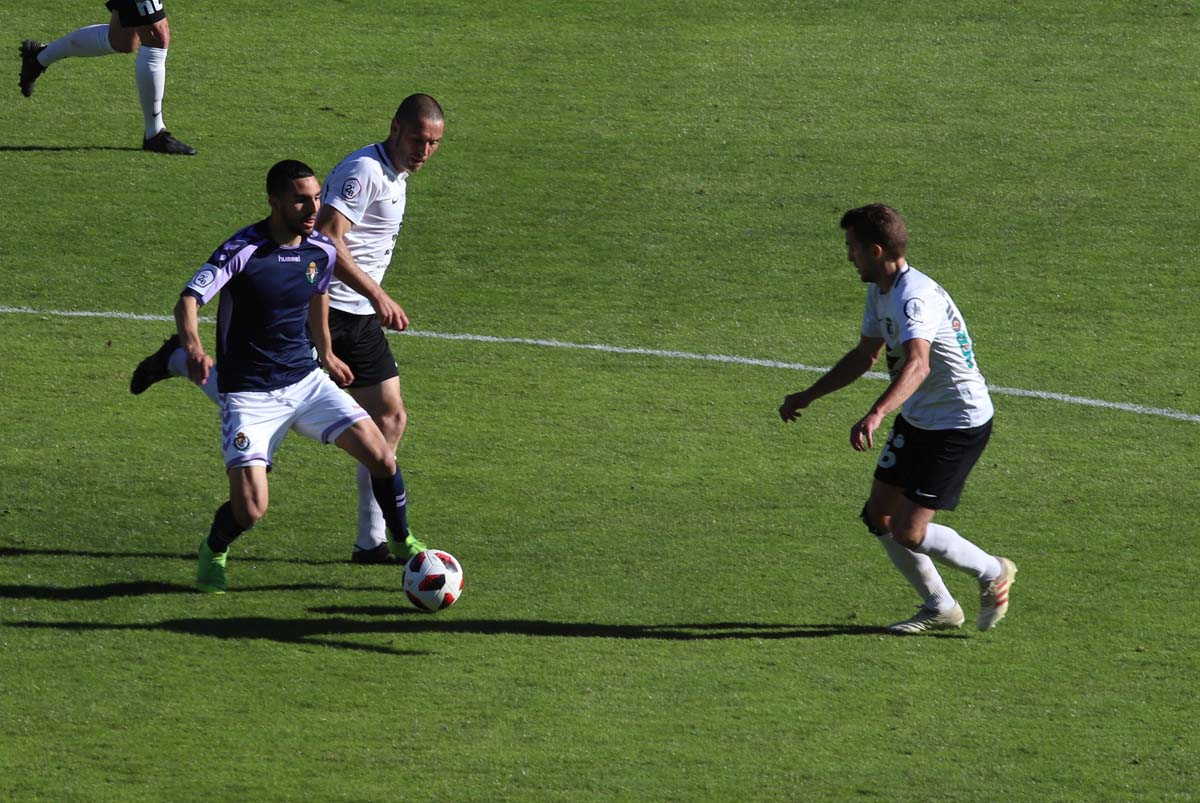 Una selección de las mejores imágenes del Burgos CF - real Valladolid B.