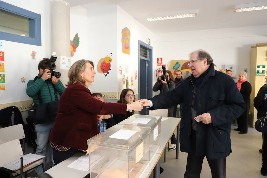 La jornada electoral ha dejado muchas imágenes en Burgos