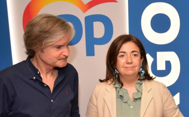 Jaime Mateu con Sandra Moneo en la noche electoral