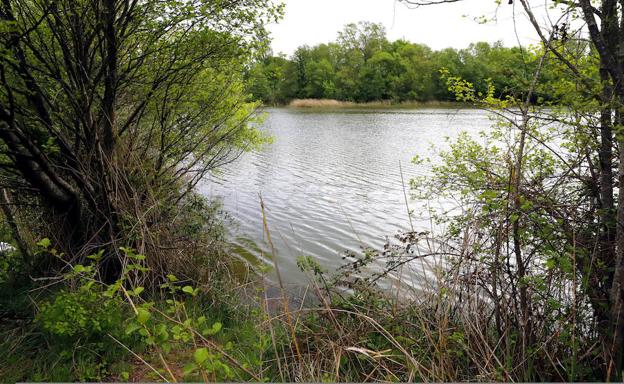 La laguna junto a la que apareció el cadáver